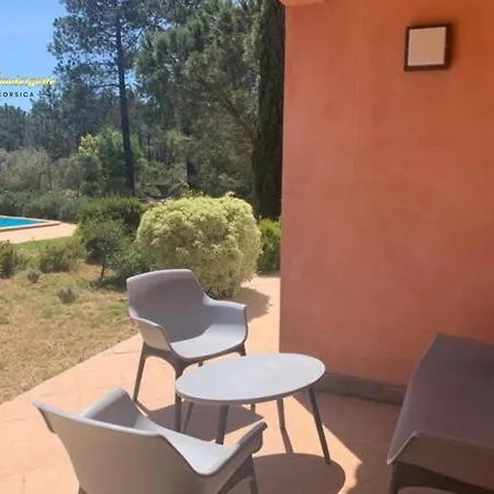 Feriehus Grivolas 6 Pers Piscine Privee A 3 Min De La De Santa Giulia *